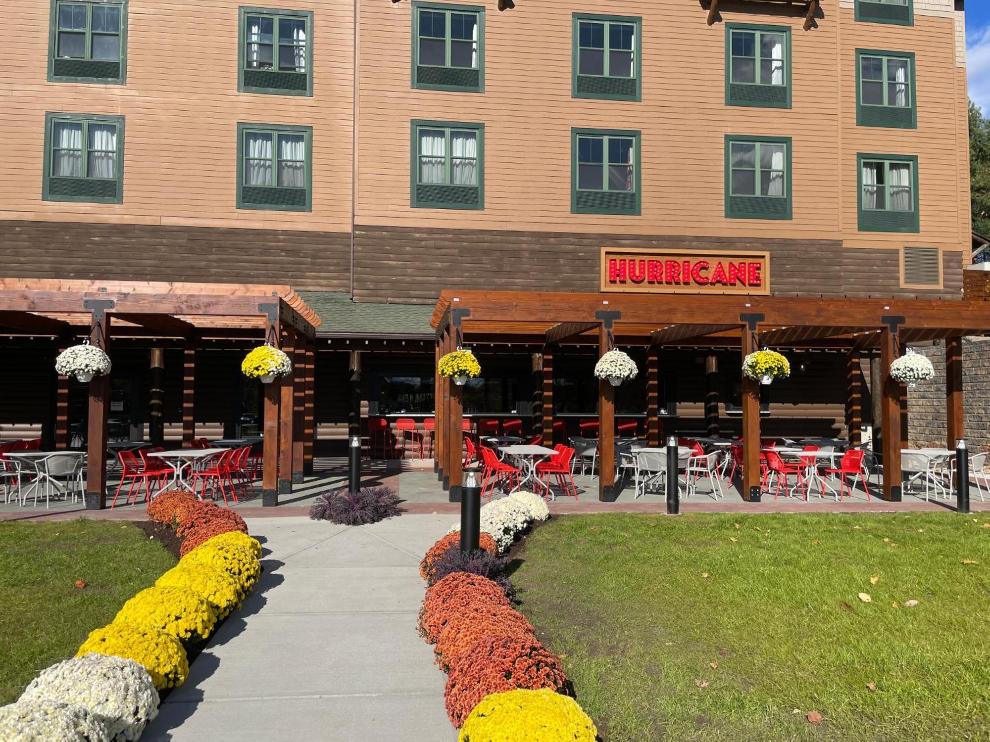 Six Flags Great Escape Lodge & Indoor Waterpark Queensbury Exterior photo
